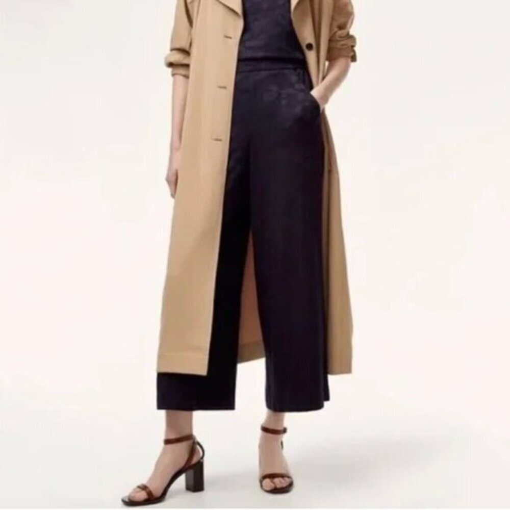 NWT Aritzia Wilfred Navy Satin Belted Wide Leg Paisley Faun Ankle Pants Medium